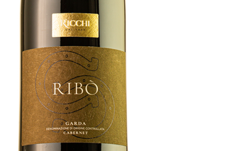  Ribò - Cabernet Garda DOC - Ricchi | Vino Rosso Strutturato e Grintoso | Arswine.it